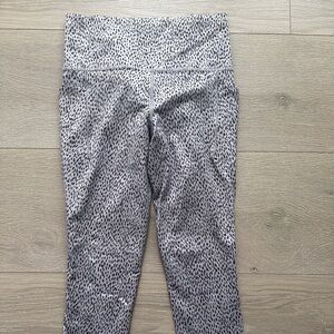 Athleta Salutation Stash II